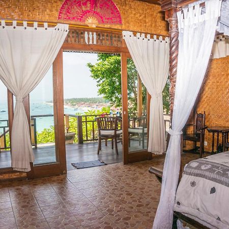 Oka 7 Bungalow Nusa Lembongan  Bilik gambar